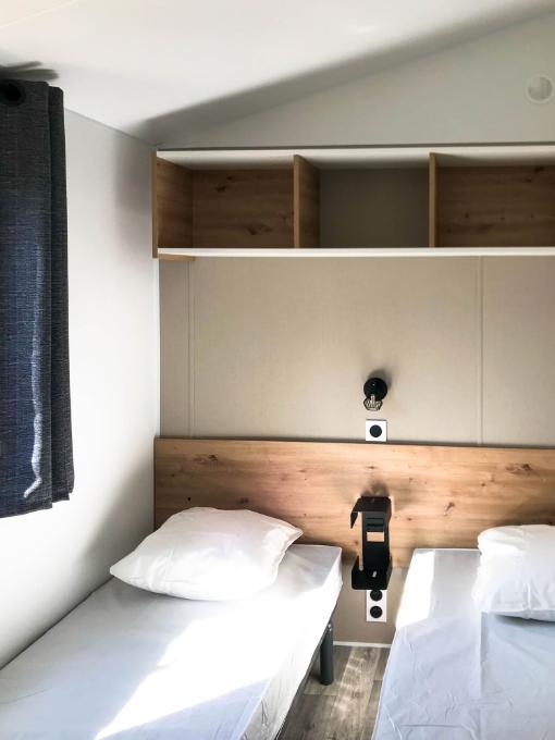 chambre-double-mobil-home-bermudes-duo-modulo