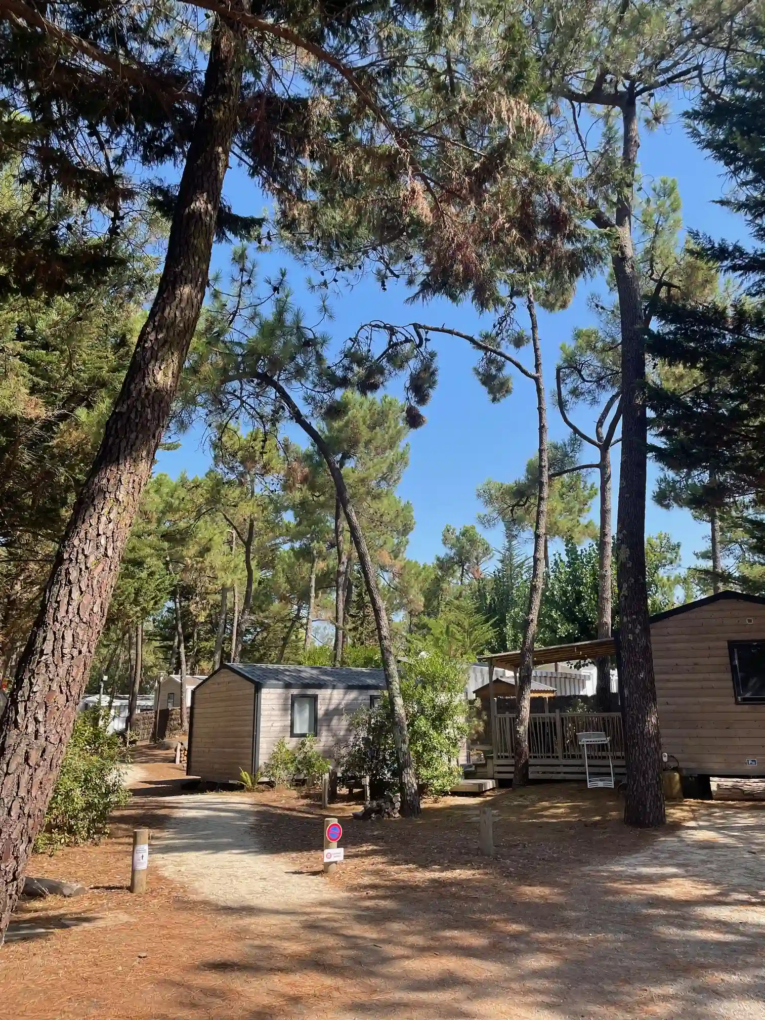 Quartier piéton camping La Conge